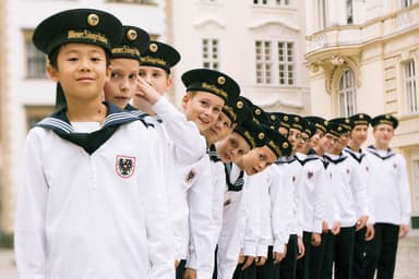 Die Wiener Sängerknaben in der Hofburgkapelle - Klassik & Oper in Hofmusikkapelle, wien