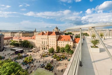 Vision und Widerstand – Wie das MuseumsQuartier Wien veränderte - Museen & Ausstellungen in MuseumsQuartier, wien