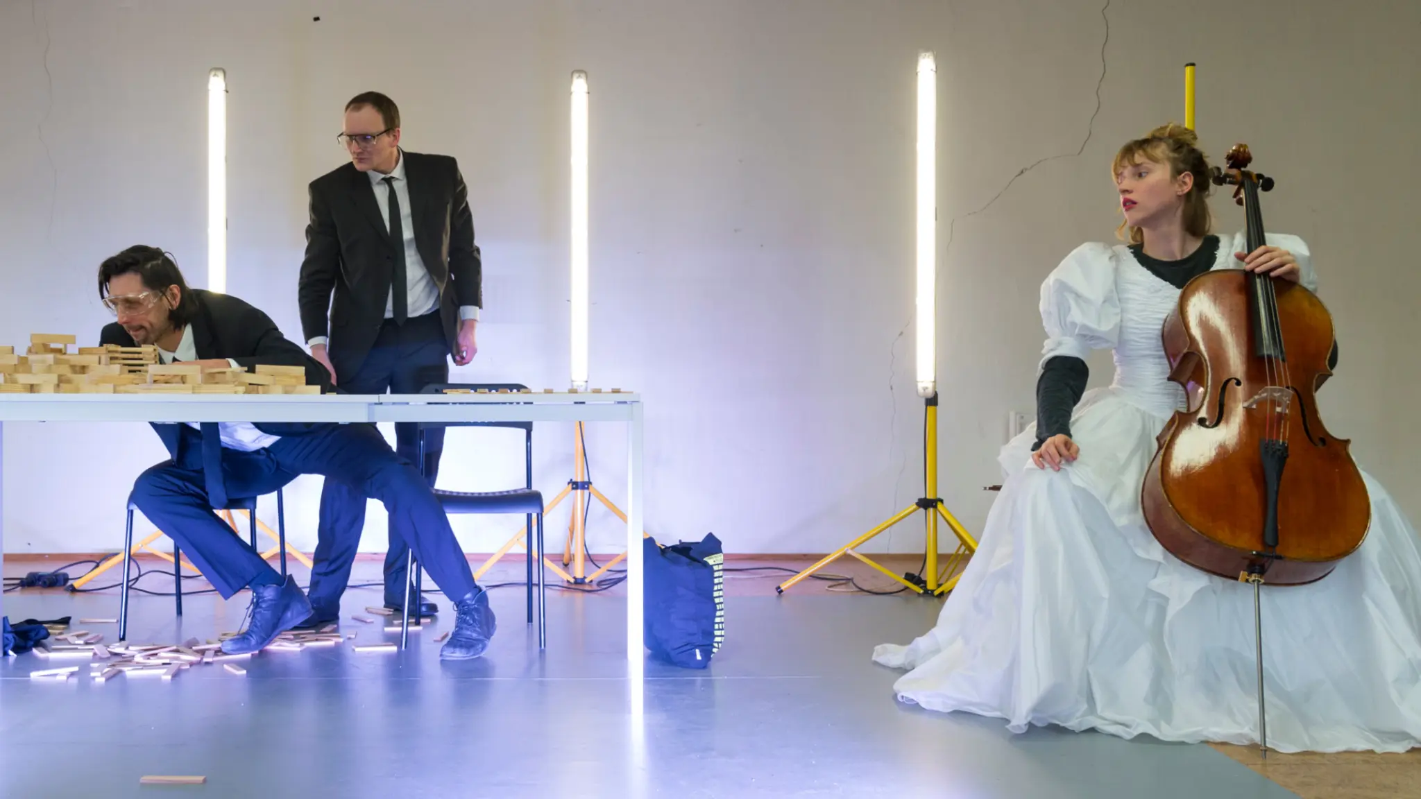JUNGES THEATER FLORIDSDORF / Bis eine*r heult / 4-12 Jahre – VHS Großjedlersdorf