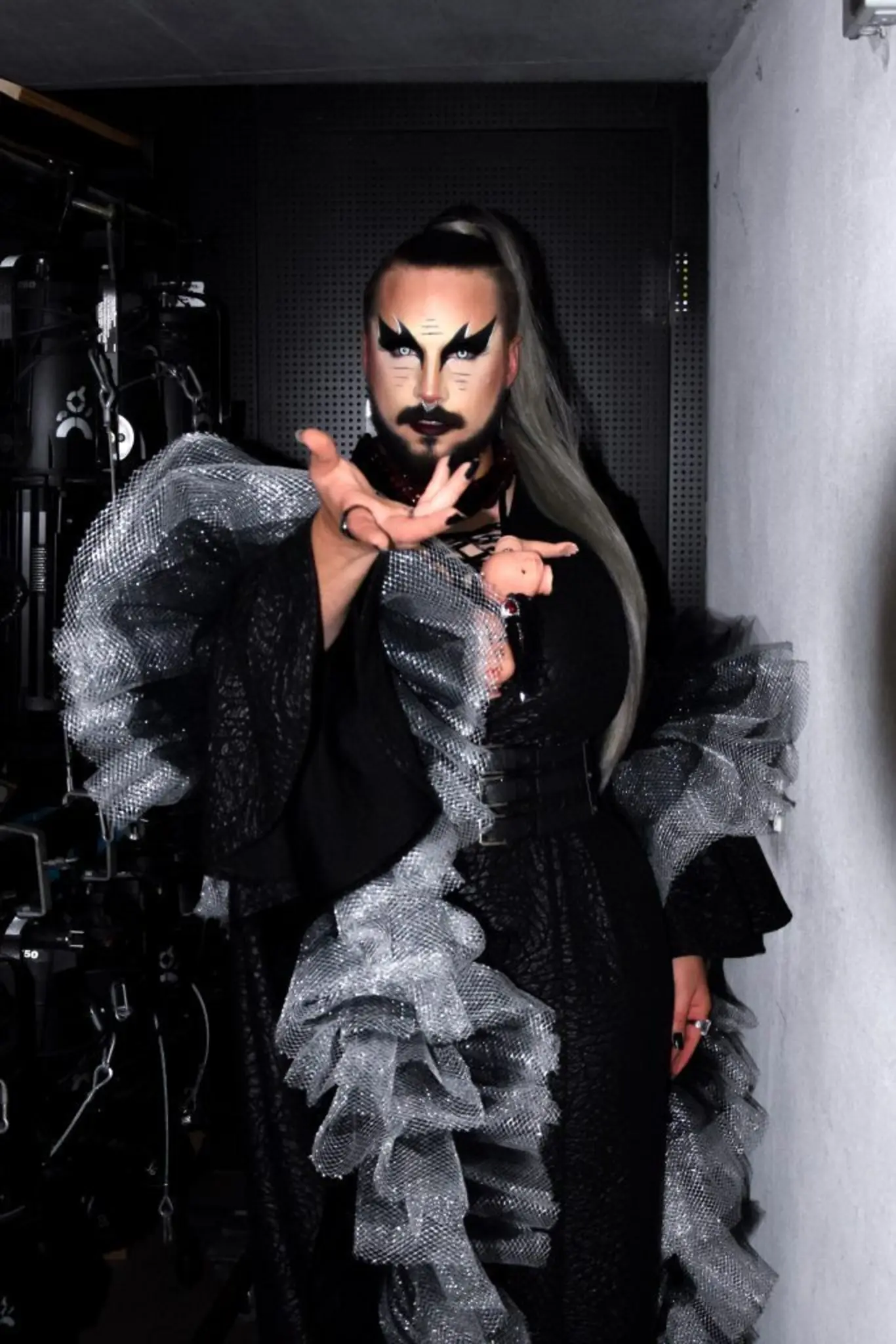 Vienna Drag Festival feiert Wiens schillernde Drag-Szene – DSCHUNGEL WIEN Theaterhaus für junges Publikum